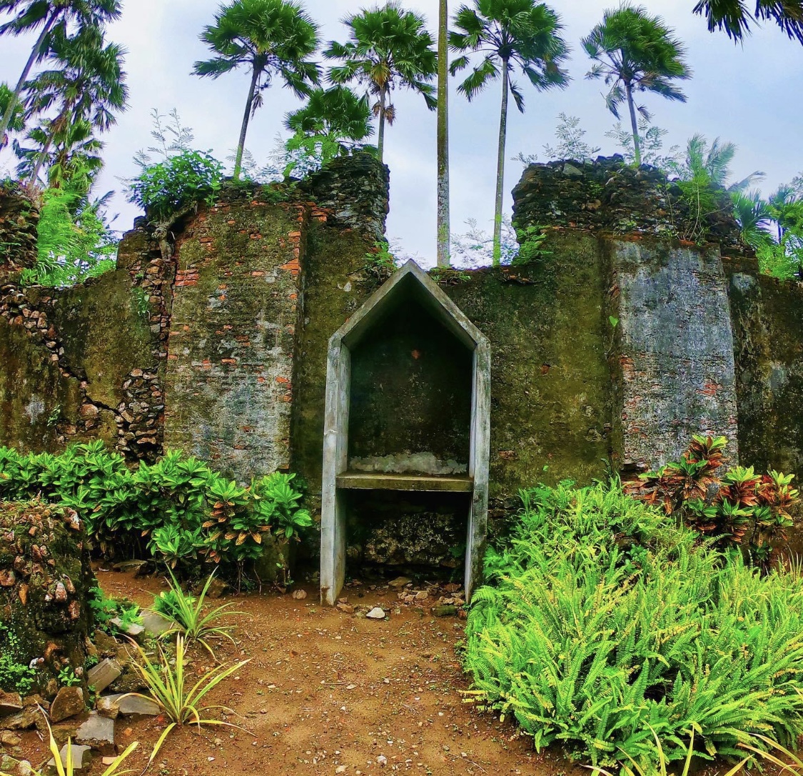 Pata Church Ruins, Sanchez Mira