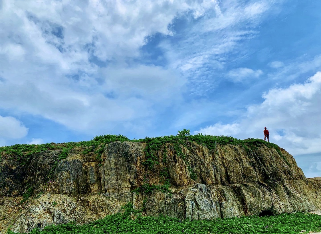 Crocodile Island, Sta. Ana