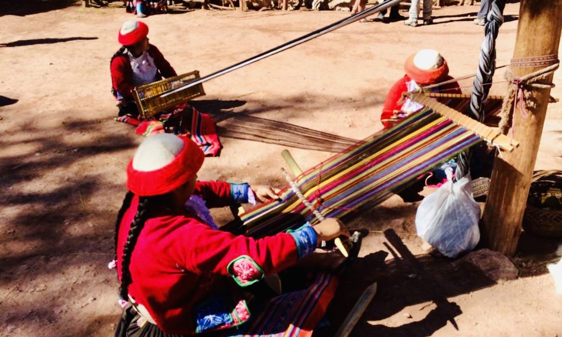 Peruvian Weavers